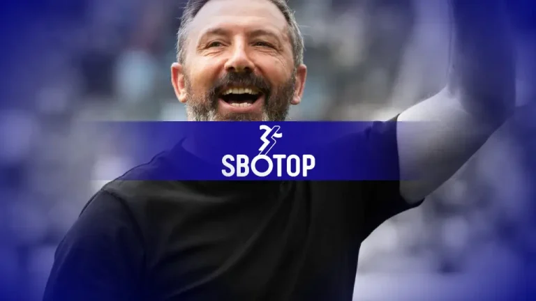 SBOTOP-Derek-McInnes-Tandatangani-Kontrak-Baru-hingga-2027-Musim-yang-Gemilang