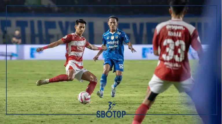 SBOTOP: Madura United Ikhlas Lepas Malik Risaldi dan Francisco Rivera