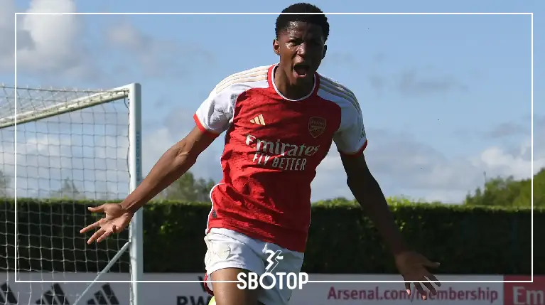 SBOTOP Chido Obi Martin, Wonderkid Arsenal yang Diincar MU: Cetak Gol Setiap 47 Menit di Premier League U-18