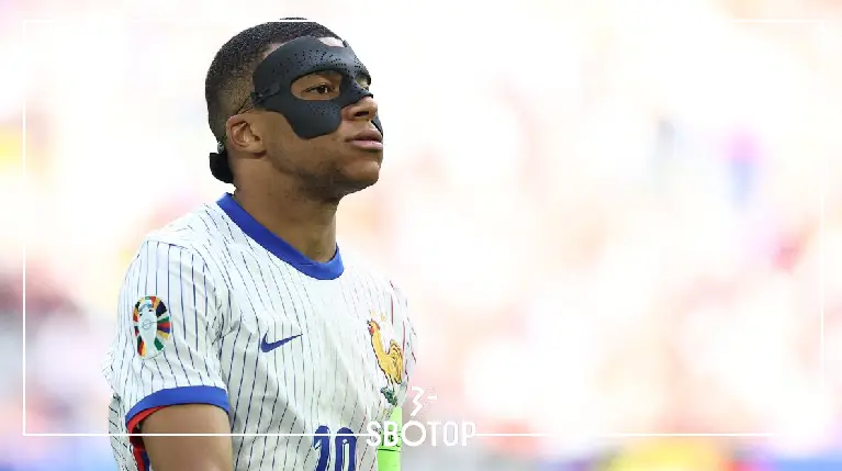 SBOTOP Kendala Berat Bagi Mbappe: Asisten Pelatih Ungkap Kesulitan Bermain dengan Topeng