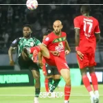 SBOTOP BRI Liga 1: Paul Munster Lega Persebaya Raih Kemenangan Tipis Atas PSS Berkat Penalti