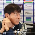 SBOTOP: Shin Tae-yong Ungkap Alasan di Balik Taktik Bertahan saat Timnas Indonesia Melawan Australia